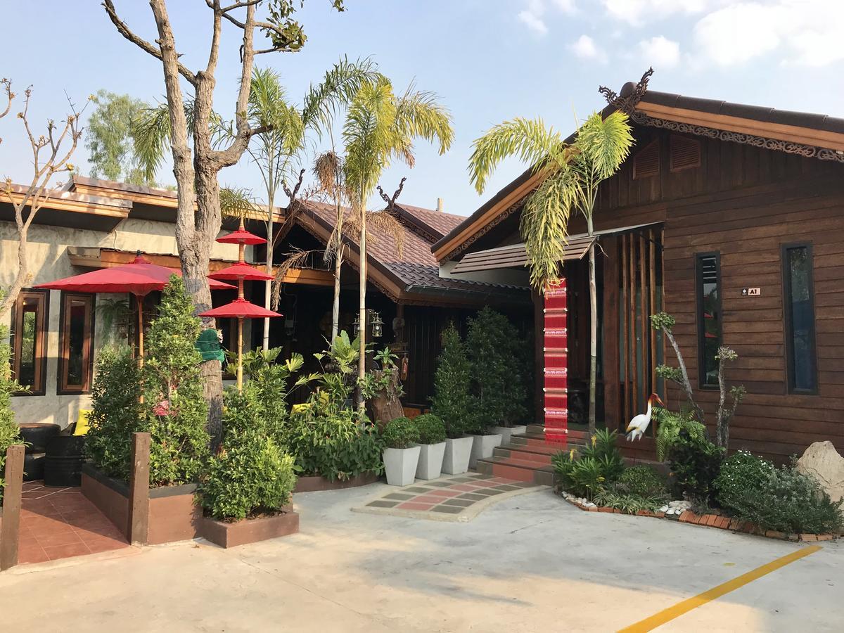 Khum Lanna Boutique Hotel Sisaket Dış mekan fotoğraf
